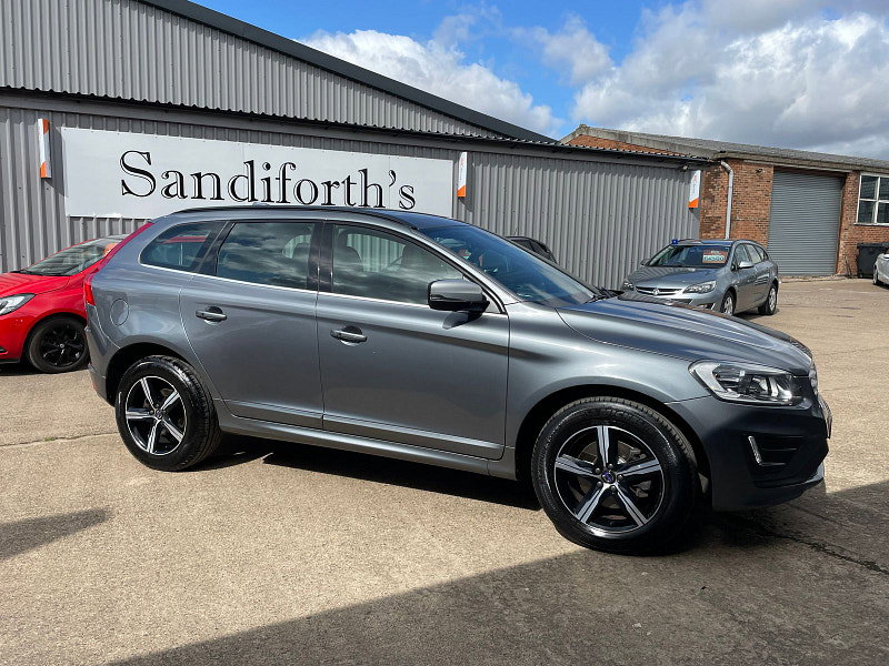 Volvo XC60 2.4 D5 R-Design Nav SUV 5dr Diesel Auto AWD Euro 6 (s/s) (220 ps) 5dr Automatic 2026