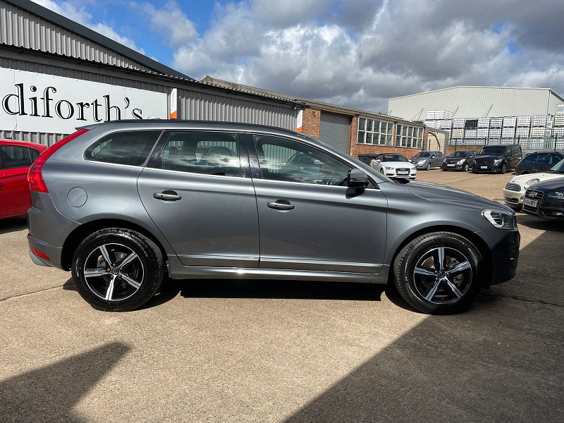 Volvo XC60 2.4 D5 R-Design Nav SUV 5dr Diesel Auto AWD Euro 6 (s/s) (220 ps) 5dr Automatic 2026