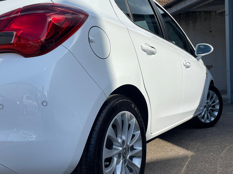 Vauxhall Corsa 1.2i SE Hatchback 5dr Petrol Manual Euro 6 (70 ps) 5dr Manual 2026