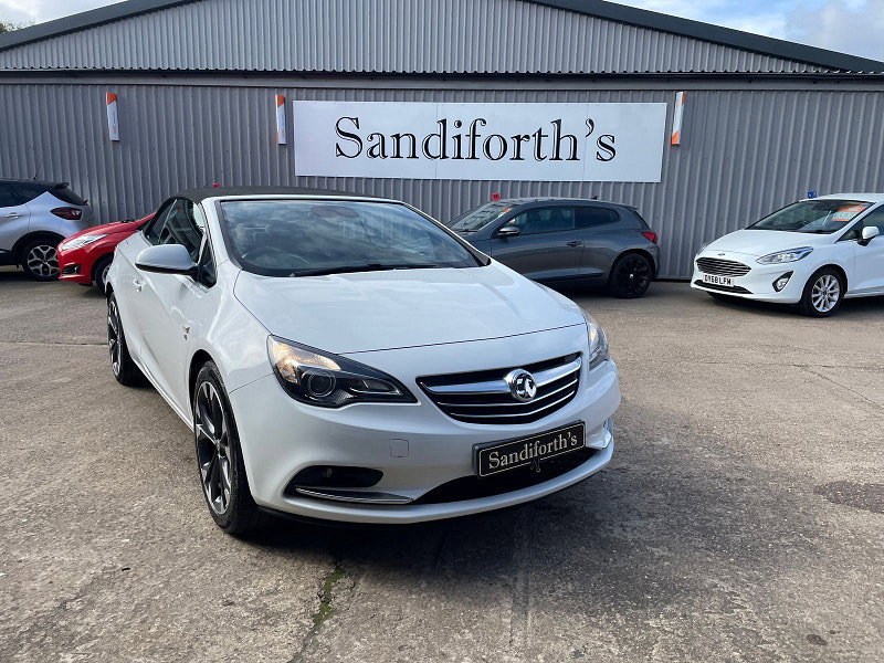 Vauxhall Cascada 2.0 CDTi Elite Convertible 2dr Diesel Manual Euro 5 (s/s) (165 ps) Full Black Leather, 30k From New 2dr Manual 2026
