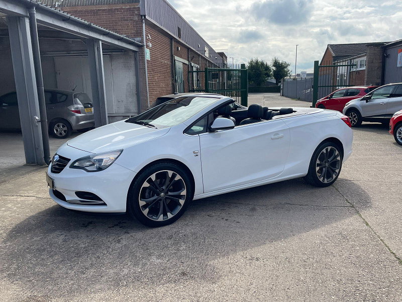 Vauxhall Cascada 2.0 CDTi Elite Convertible 2dr Diesel Manual Euro 5 (s/s) (165 ps) Full Black Leather, 30k From New 2dr Manual 2026
