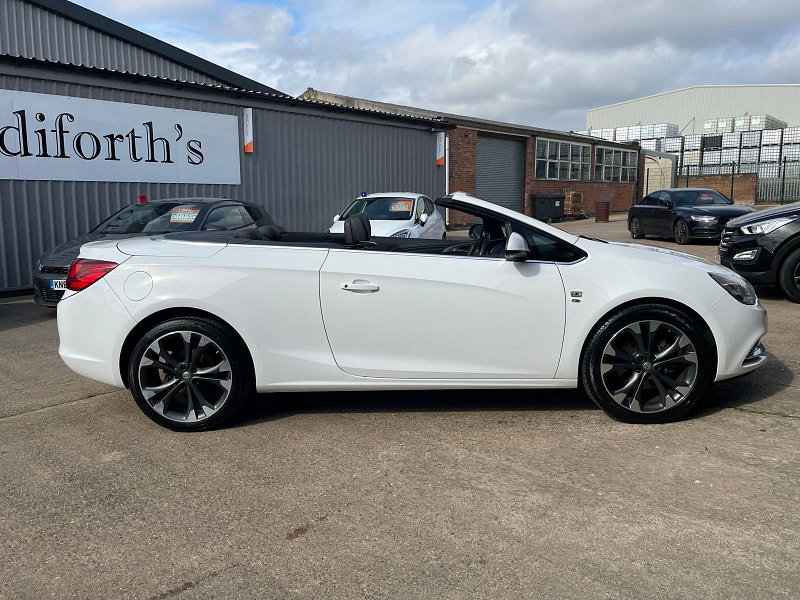 Vauxhall Cascada 2.0 CDTi Elite Convertible 2dr Diesel Manual Euro 5 (s/s) (165 ps) Full Black Leather, 30k From New 2dr Manual 2026