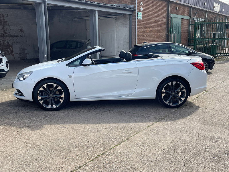 Vauxhall Cascada 2.0 CDTi Elite Convertible 2dr Diesel Manual Euro 5 (s/s) (165 ps) Full Black Leather, 30k From New 2dr Manual 2026
