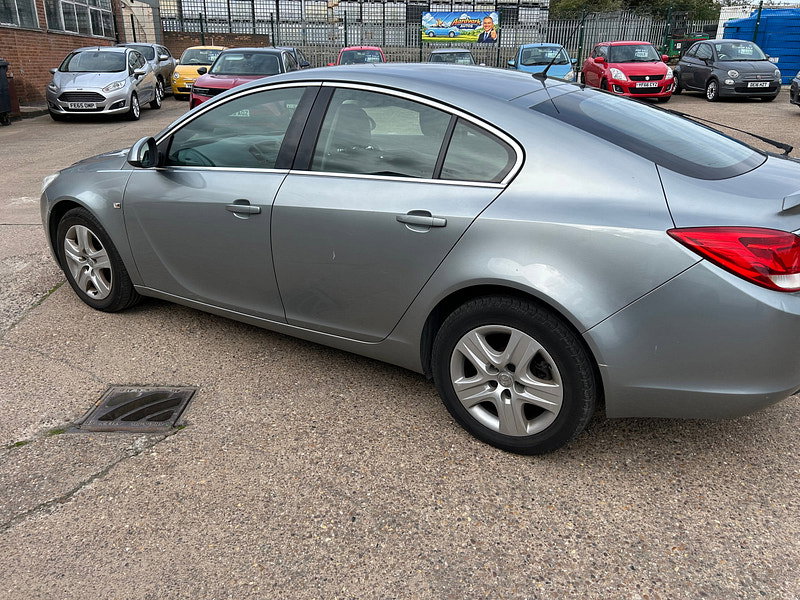 Vauxhall Insignia 2.0 CDTi ecoFLEX Exclusiv Hatchback 5dr Diesel Manual Euro 5 (s/s) (130 ps) 5dr Manual 2026