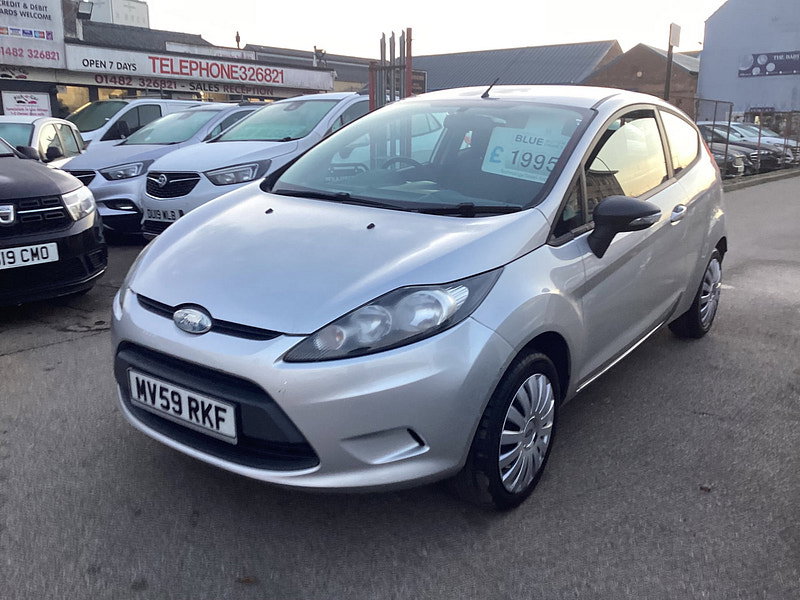 2009 Ford Fiesta in Silver, photo 6 of 12