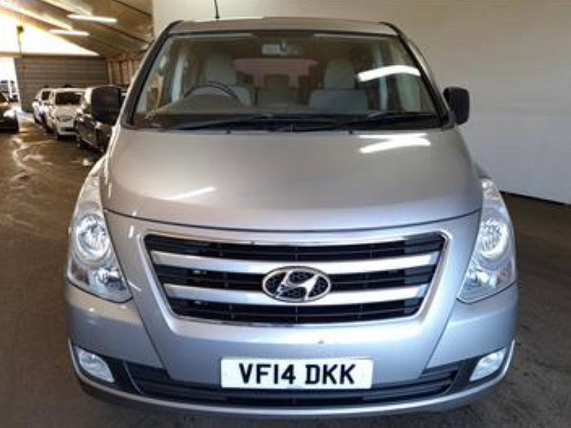 2014 Hyundai I800 in SILVER, photo 2 of 13