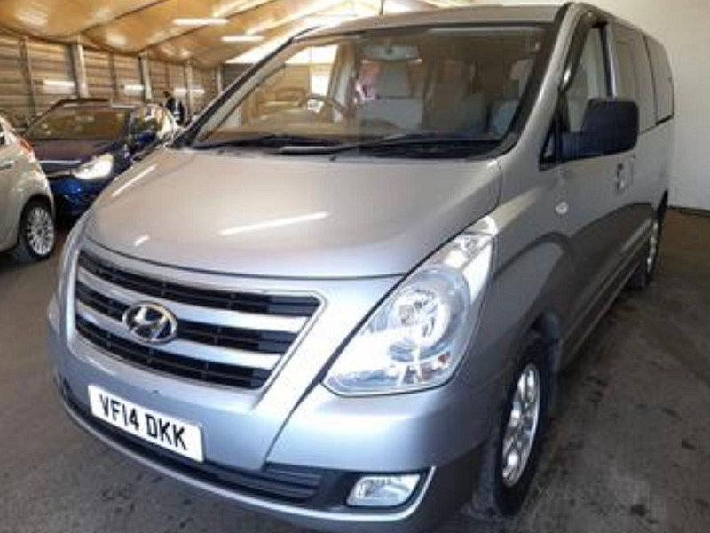 2014 Hyundai I800 in SILVER, photo 1 of 13