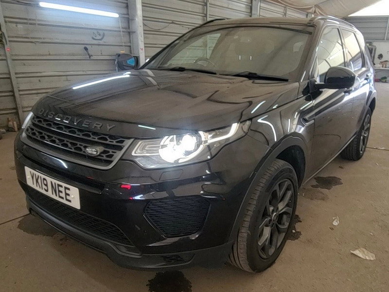 2019 Land Rover Discovery Sport in Black, photo 2 of 9