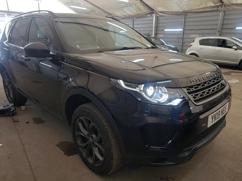 2019 Land Rover Discovery Sport in Black, photo 1 of 9