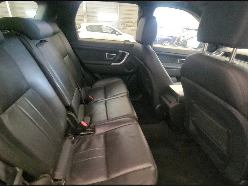 2019 Land Rover Discovery Sport in Black, photo 6 of 9
