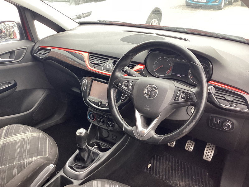2015 Vauxhall Corsa in Red, photo 5 of 9