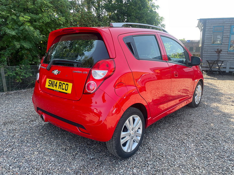 Chevrolet Spark 1.2i LTZ Hatchback 5dr Petrol Manual Euro 5 (81 ps)