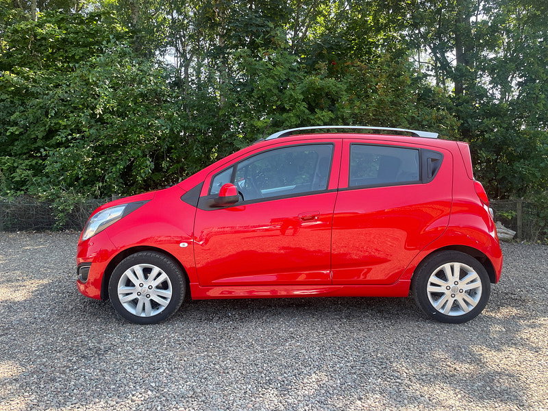 Chevrolet Spark 1.2i LTZ Hatchback 5dr Petrol Manual Euro 5 (81 ps)