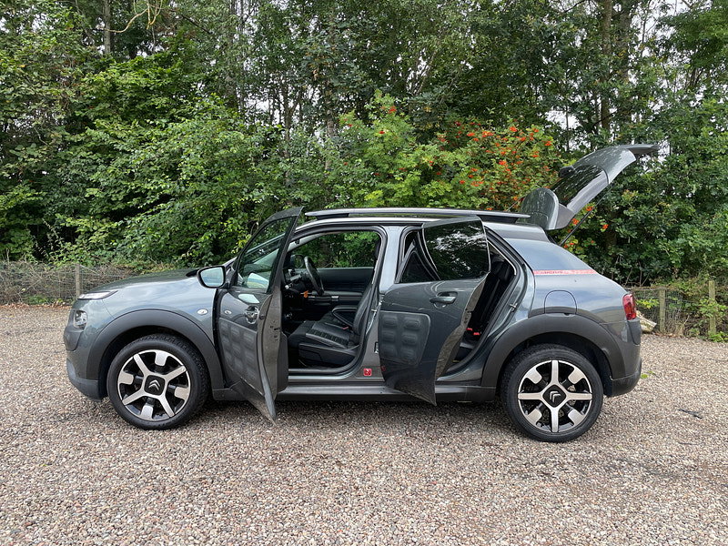 Citroen C4 Cactus 1.6 BlueHDi Flair Edition Hatchback 5dr Diesel ETG6 Euro 6 (s/s) (100 ps)