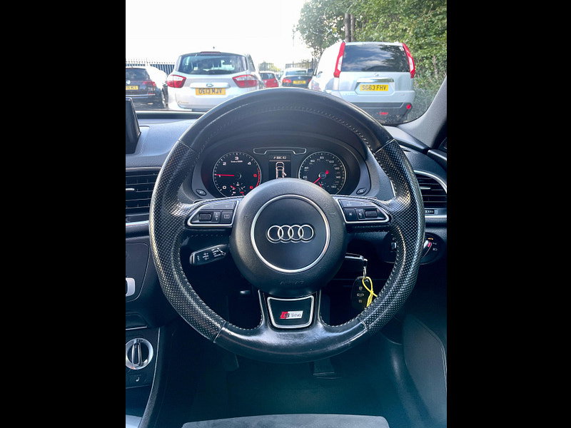 Audi Q3 2.0 TDI S line Plus S Tronic quattro Euro 5 (s/s) 5dr