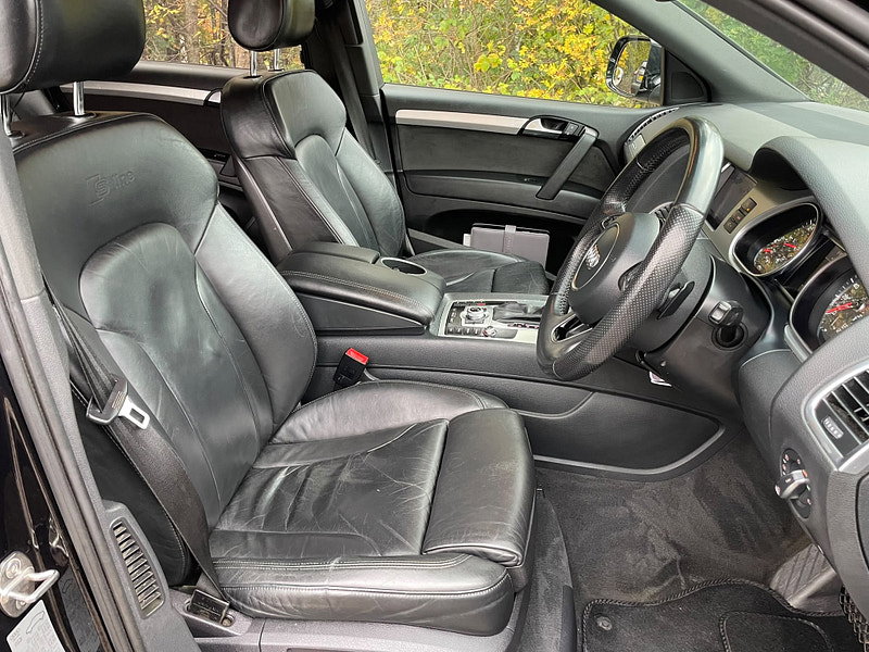 Audi Q7 3.0 TDI V6 S line Plus SUV 5dr Diesel Tiptronic quattro Euro 5 (s/s) (245 ps)