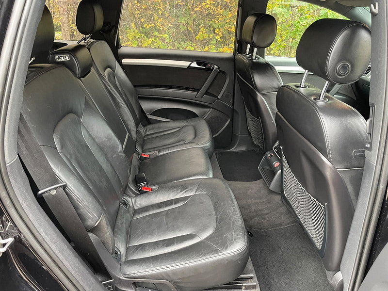 Audi Q7 3.0 TDI V6 S line Plus SUV 5dr Diesel Tiptronic quattro Euro 5 (s/s) (245 ps)