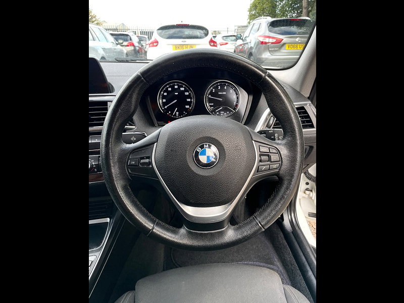 BMW 1 Series 1.5 118i Sport Euro 6 (s/s) 5dr