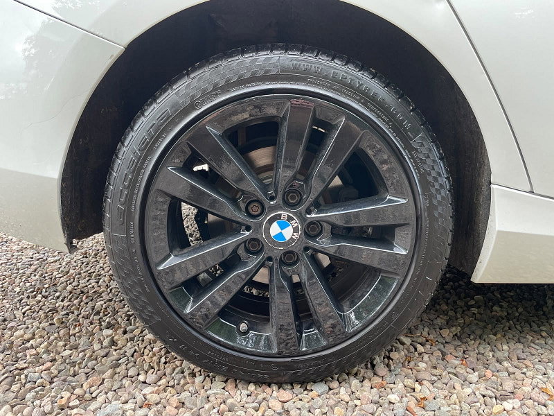 BMW 1 Series 1.5 118i Sport Euro 6 (s/s) 5dr