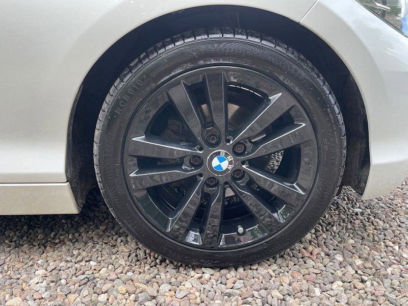BMW 1 Series 1.5 118i Sport Euro 6 (s/s) 5dr