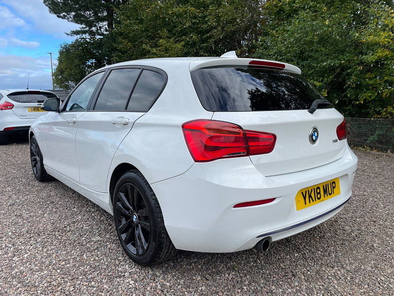 BMW 1 Series 1.5 118i Sport Euro 6 (s/s) 5dr