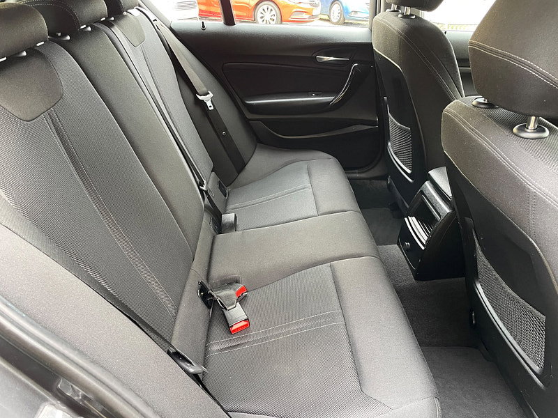BMW 1 Series 1.5 118i Sport Hatchback 5dr Petrol Manual Euro 6 (s/s) (136 ps)