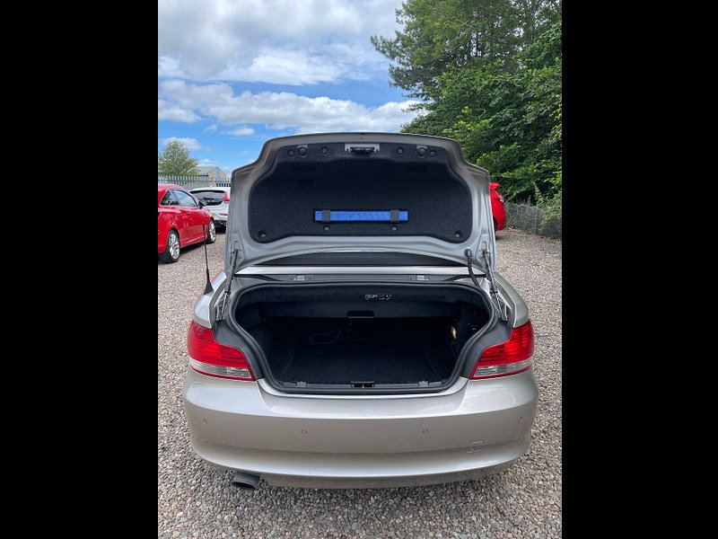 BMW 1 Series 2.0 120d SE Convertible 2dr Diesel Manual Euro 5 (177 ps)