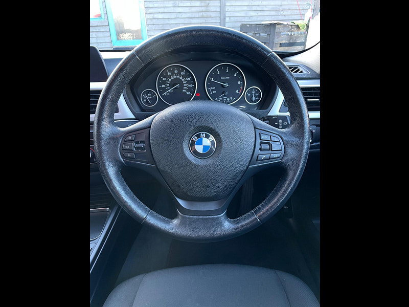 BMW 3 Series 2.0 316d SE Touring Euro 6 (s/s) 5dr
