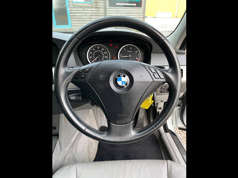 BMW 5 Series 2.0 520d SE Auto Euro 4 4dr
