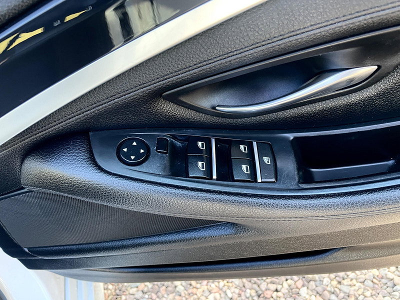 BMW 5 Series 2.0 520d SE Touring Auto Euro 6 (s/s) 5dr