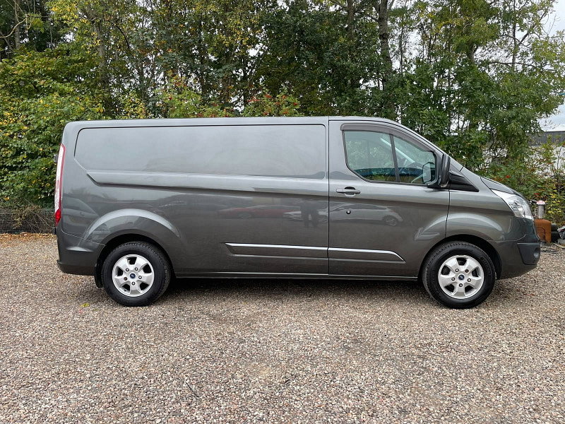 Ford Transit Custom 2.0 TDCi 290 Limited Panel Van 5dr Diesel Manual L2 H2 (157 g/km, 128 bhp)