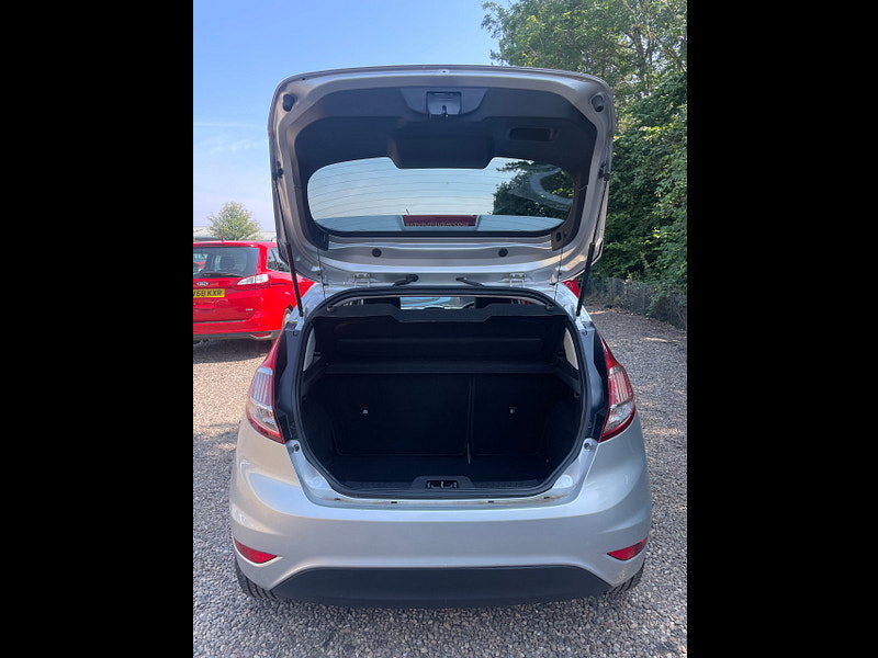 Ford Fiesta 1.0T EcoBoost Titanium Euro 6 (s/s) 5dr