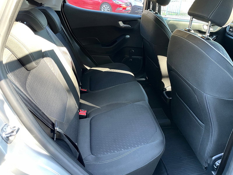 Ford Fiesta 1.0T EcoBoost Zetec Euro 6 (s/s) 5dr