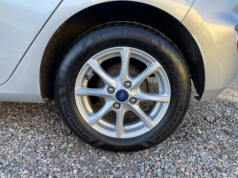 Ford Fiesta 1.0T EcoBoost Zetec Euro 6 (s/s) 5dr