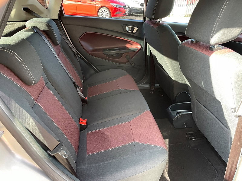 Ford Fiesta 1.4 Titanium Hatchback 5dr Petrol Automatic (154 g/km, 94 bhp)