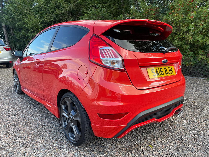 Ford Fiesta 1.6T EcoBoost ST-3 Euro 6 3dr