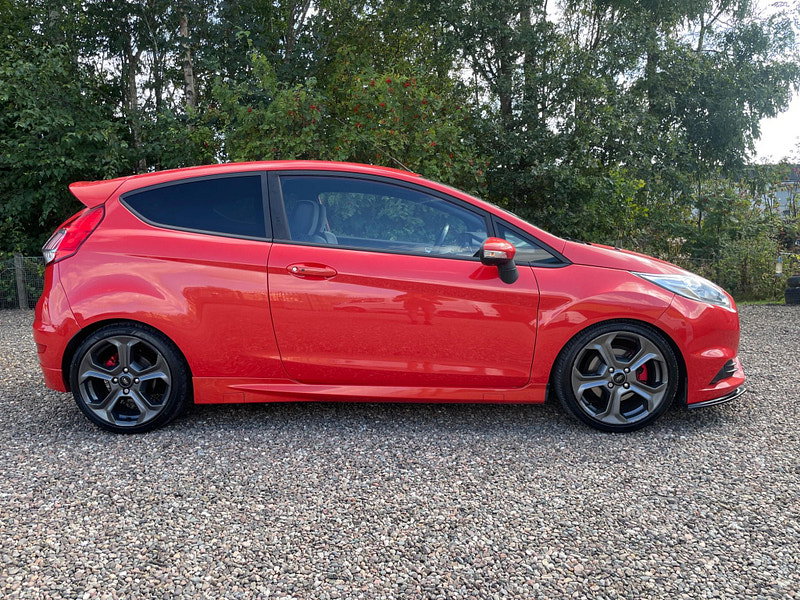 Ford Fiesta 1.6T EcoBoost ST-3 Euro 6 3dr