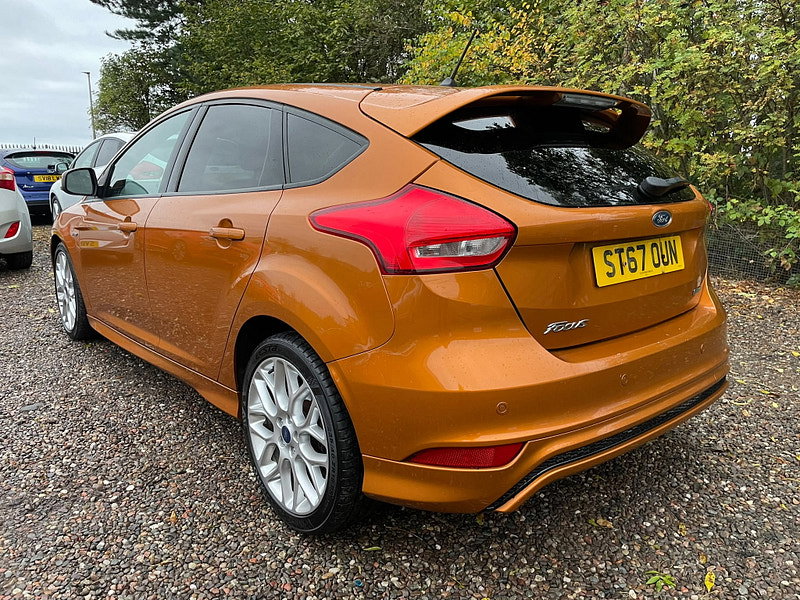 Ford Focus 1.0T EcoBoost ST-Line Hatchback 5dr Petrol Manual Euro 6 (s/s) (125 ps)