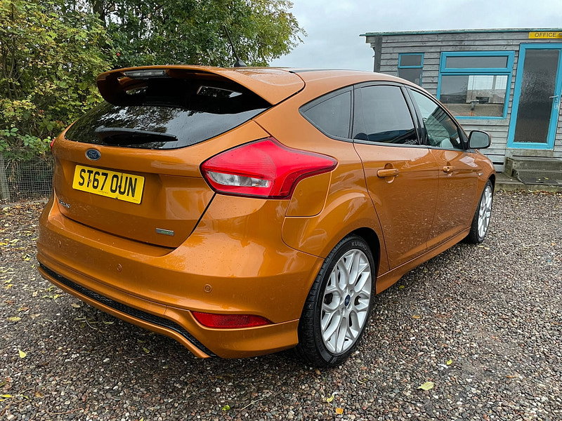 Ford Focus 1.0T EcoBoost ST-Line Hatchback 5dr Petrol Manual Euro 6 (s/s) (125 ps)