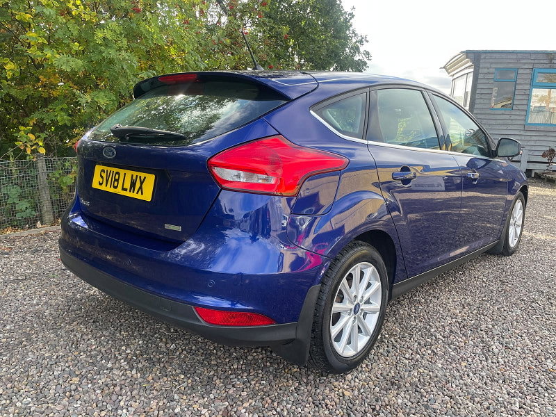 Ford Focus 1.0T EcoBoost Titanium Hatchback 5dr Petrol Manual Euro 6 (s/s) (100 ps)
