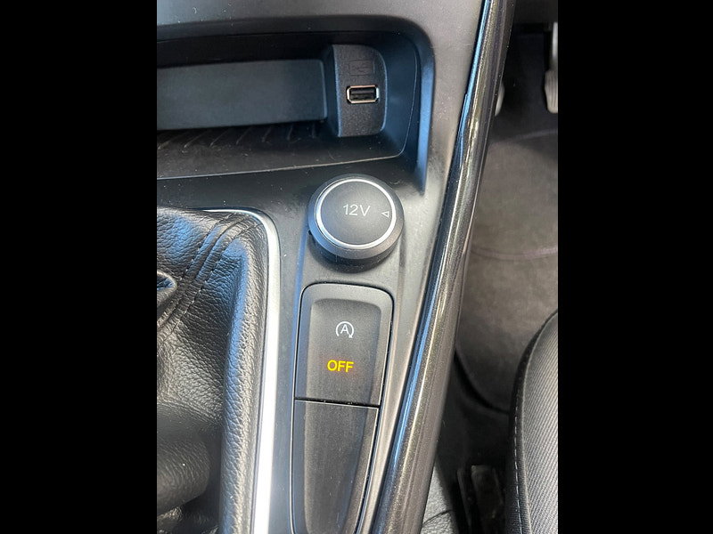 Ford Focus 1.0T EcoBoost Titanium Hatchback 5dr Petrol Manual Euro 6 (s/s) (100 ps)
