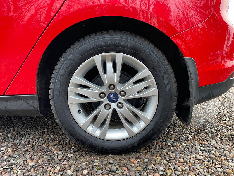 Ford Focus 1.0T EcoBoost Titanium Navigator Euro 5 (s/s) 5dr