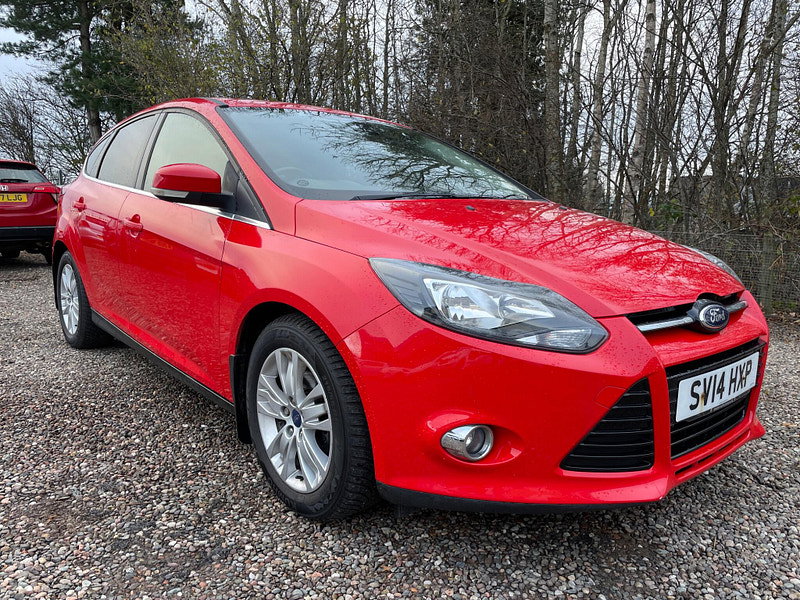 Ford Focus 1.0T EcoBoost Titanium Navigator Euro 5 (s/s) 5dr