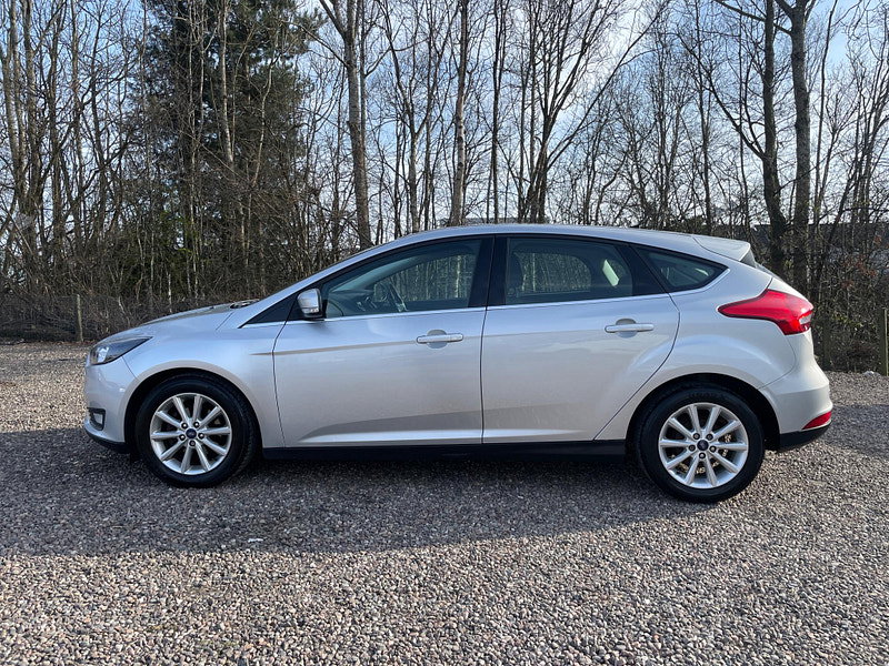Ford Focus 1.5 TDCi Titanium Euro 6 (s/s) 5dr