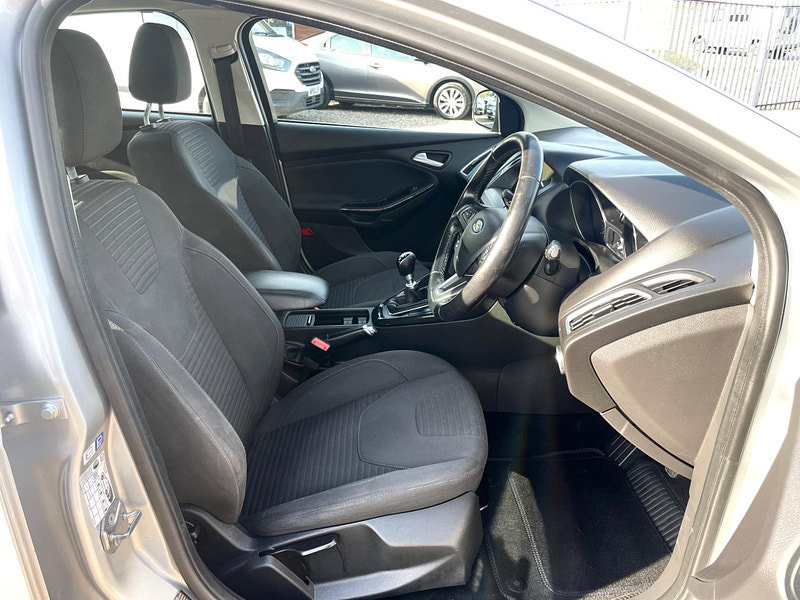 Ford Focus 1.5 TDCi Titanium Euro 6 (s/s) 5dr