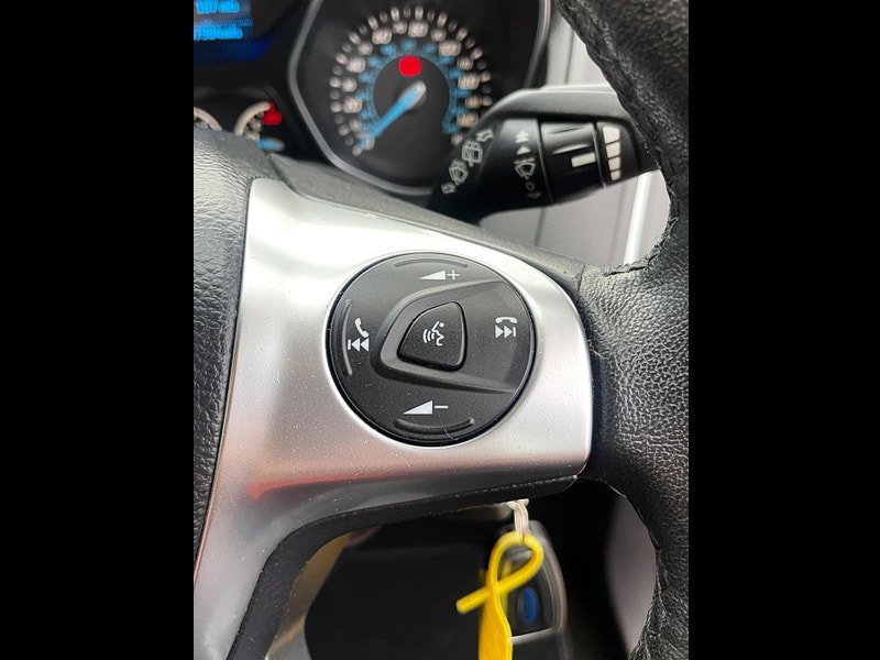 Ford Focus 1.6 TDCi Zetec Euro 5 (s/s) 5dr