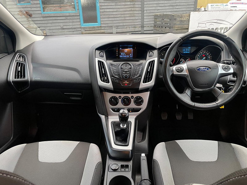 Ford Focus 1.6 TDCi Zetec Euro 5 (s/s) 5dr