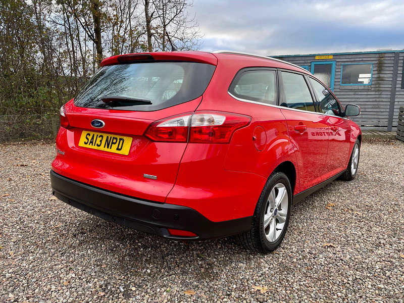 Ford Focus 1.6 TDCi Zetec Euro 5 (s/s) 5dr