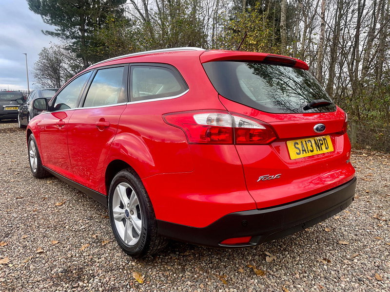 Ford Focus 1.6 TDCi Zetec Euro 5 (s/s) 5dr