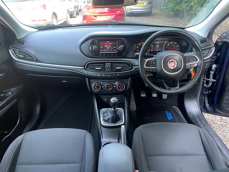 Fiat Tipo 1.4 T-Jet Lounge Estate 5dr Petrol Manual Euro 6 (s/s) (120 bhp)